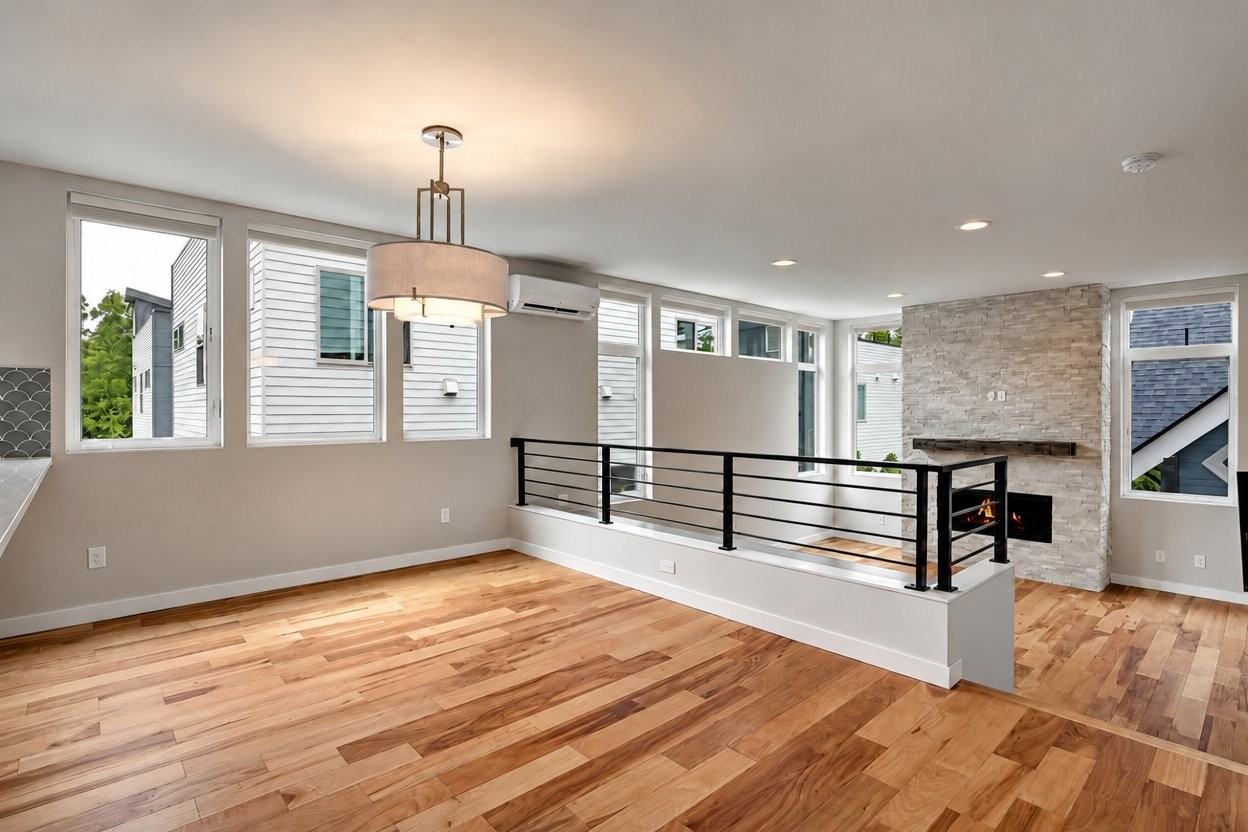 1353 W Bertona St - Photo 5 of 22