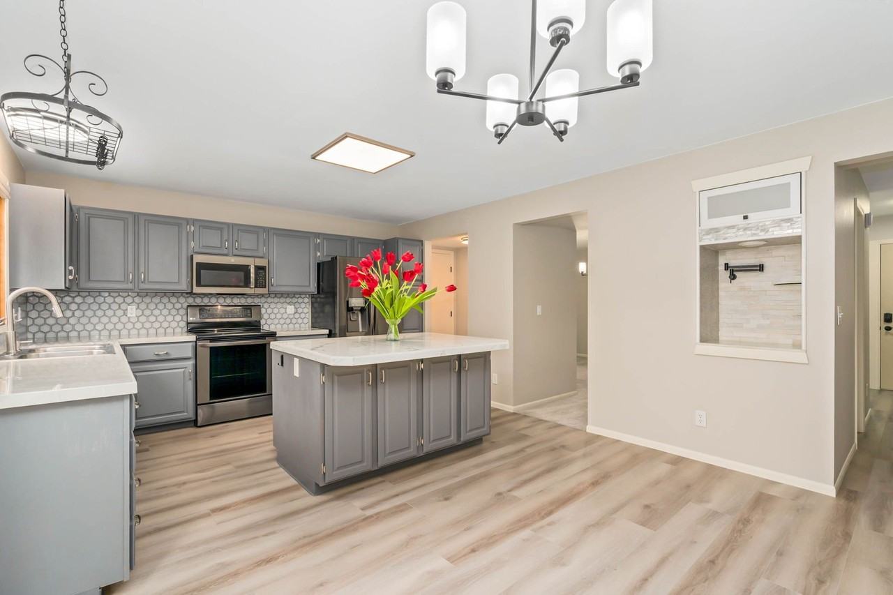 1624 Faraday Cir - Photo 6 of 20