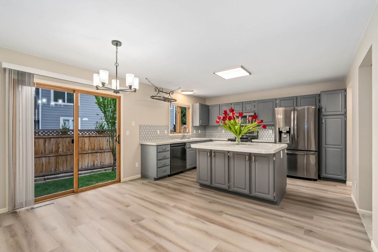 1624 Faraday Cir - Photo 7 of 20
