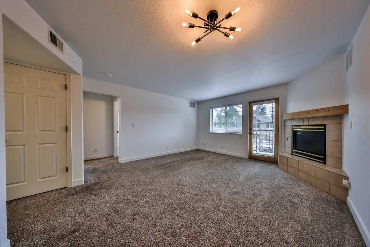 40 Fox Dr #B204 - Photo 7 of 20