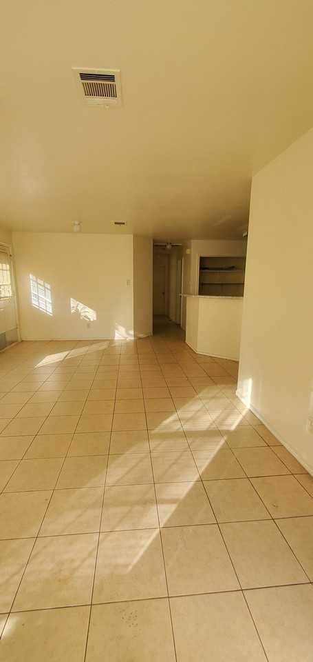 2208 Smith Branch Blvd #B - Photo 3 of 5