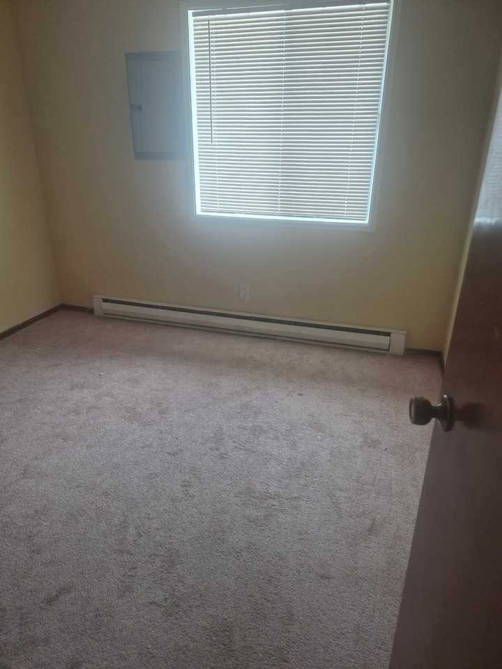 2780 12th Pl Se #2780 - Photo 2 of 8