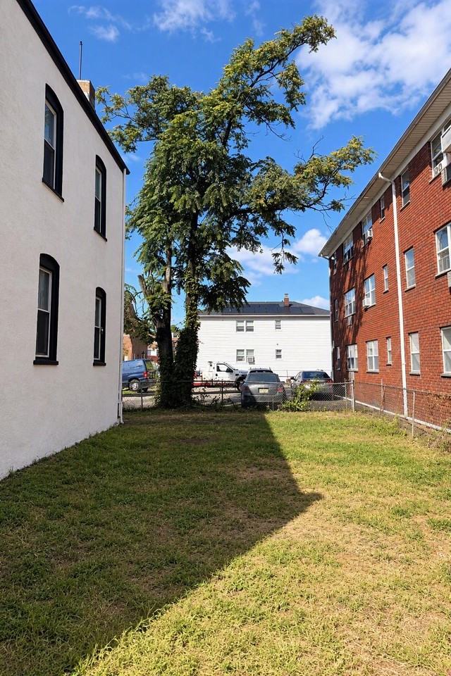 8 Carmer Ave - Photo 2 of 20