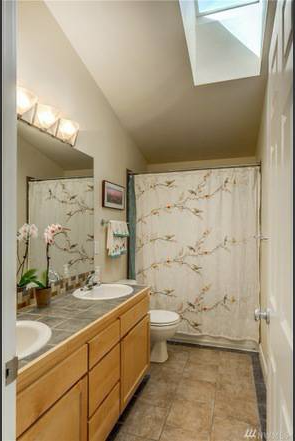 1017 N 50th St #C - Photo 6 of 10