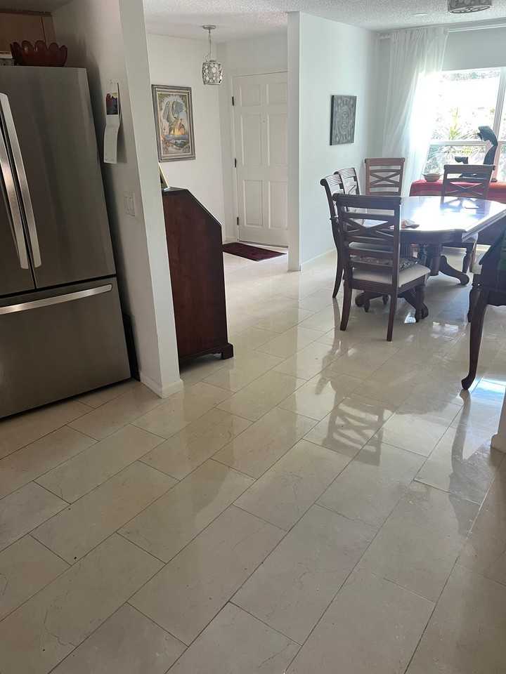 15323 Winding Creek Dr - Photo 4 of 11