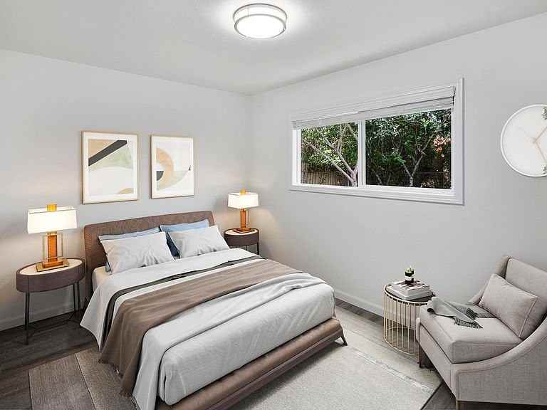 625 S 92nd St - Photo 2 of 14