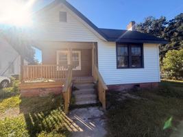featured image of 700 Cherokee St
