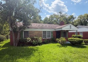 featured image of 801 W Patton Ave