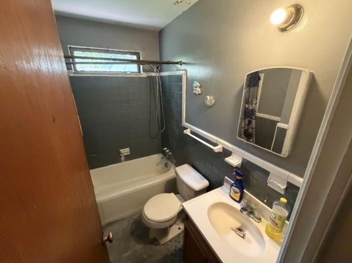 801 W Patton Ave - Photo 4 of 7