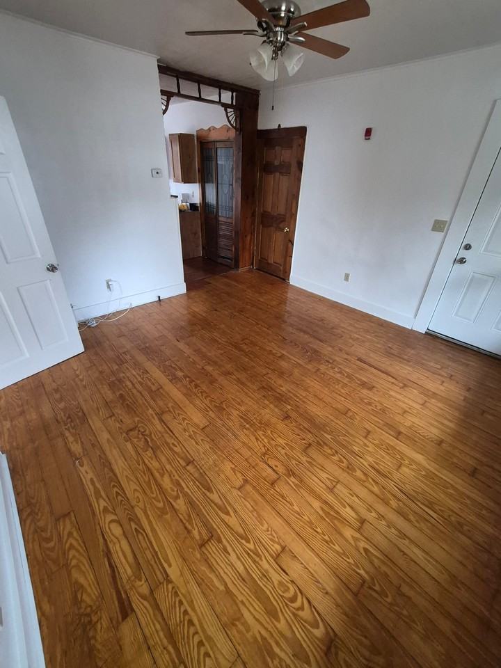 249 Grove St - Photo 5 of 7
