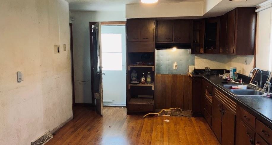 337 Range Ln - Photo 3 of 8