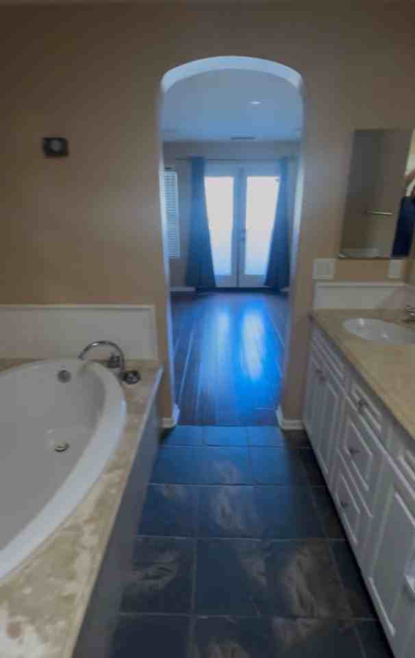 1749 Grand Ave #6 - Photo 7 of 9