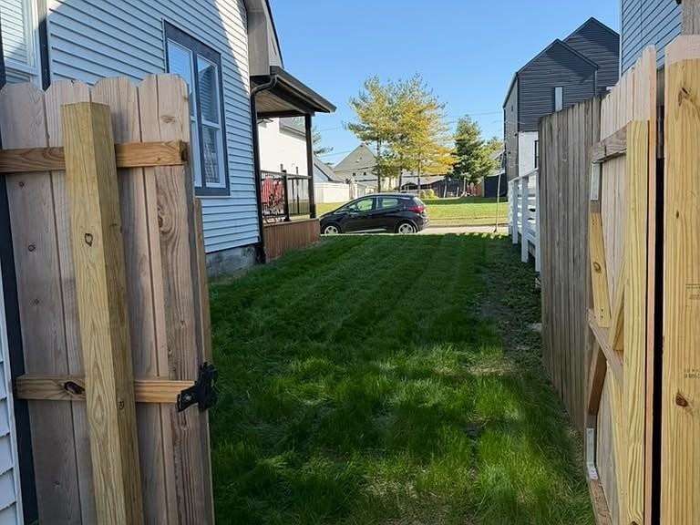 428 N Walcott St - Photo 7 of 11