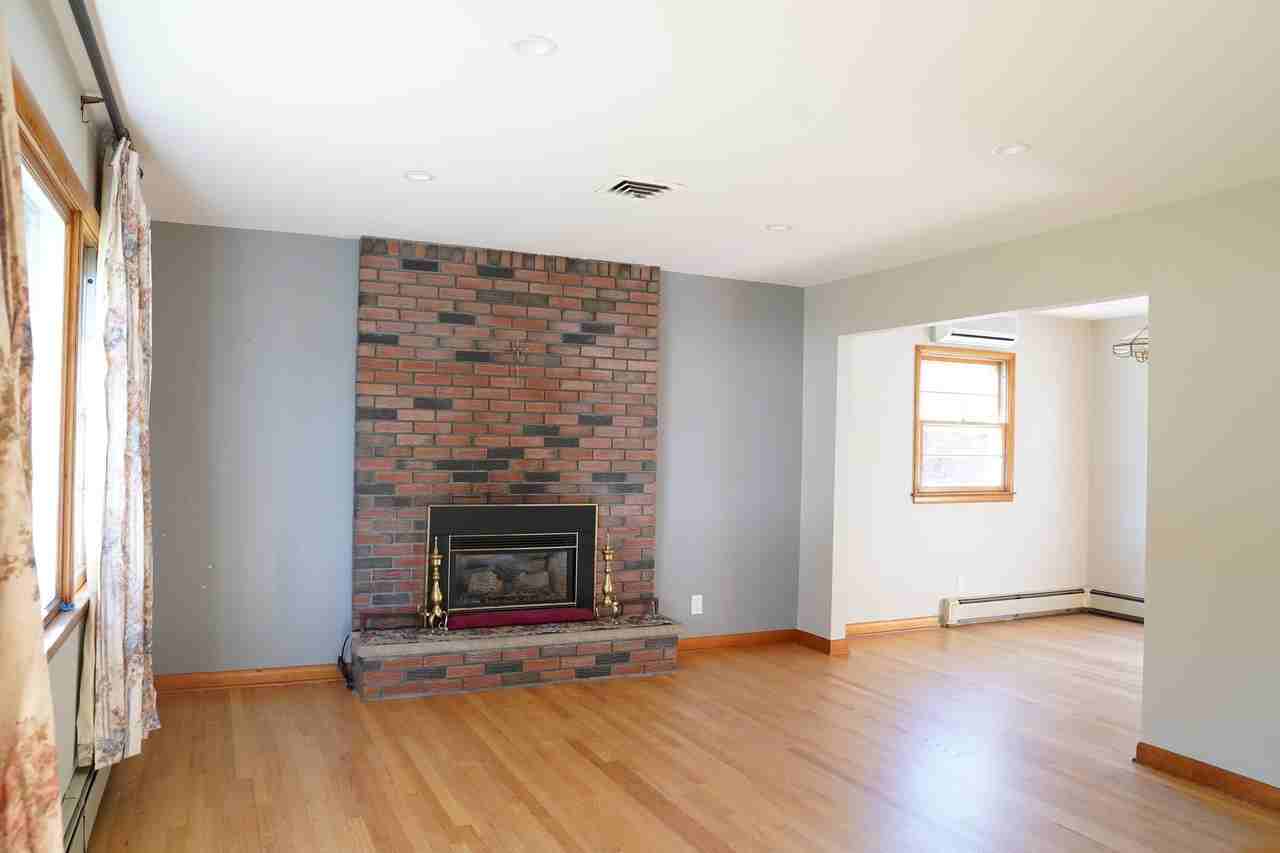 22 Homestead Dr - Photo 5 of 20