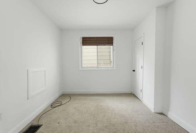 546 E Jenkins Ave #1 - Photo 4 of 19