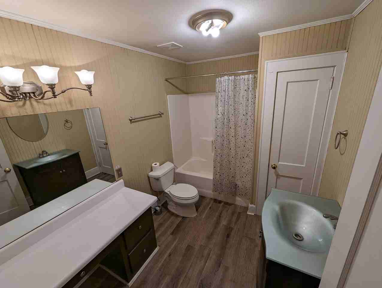 302 W Fredericks St - Photo 4 of 12