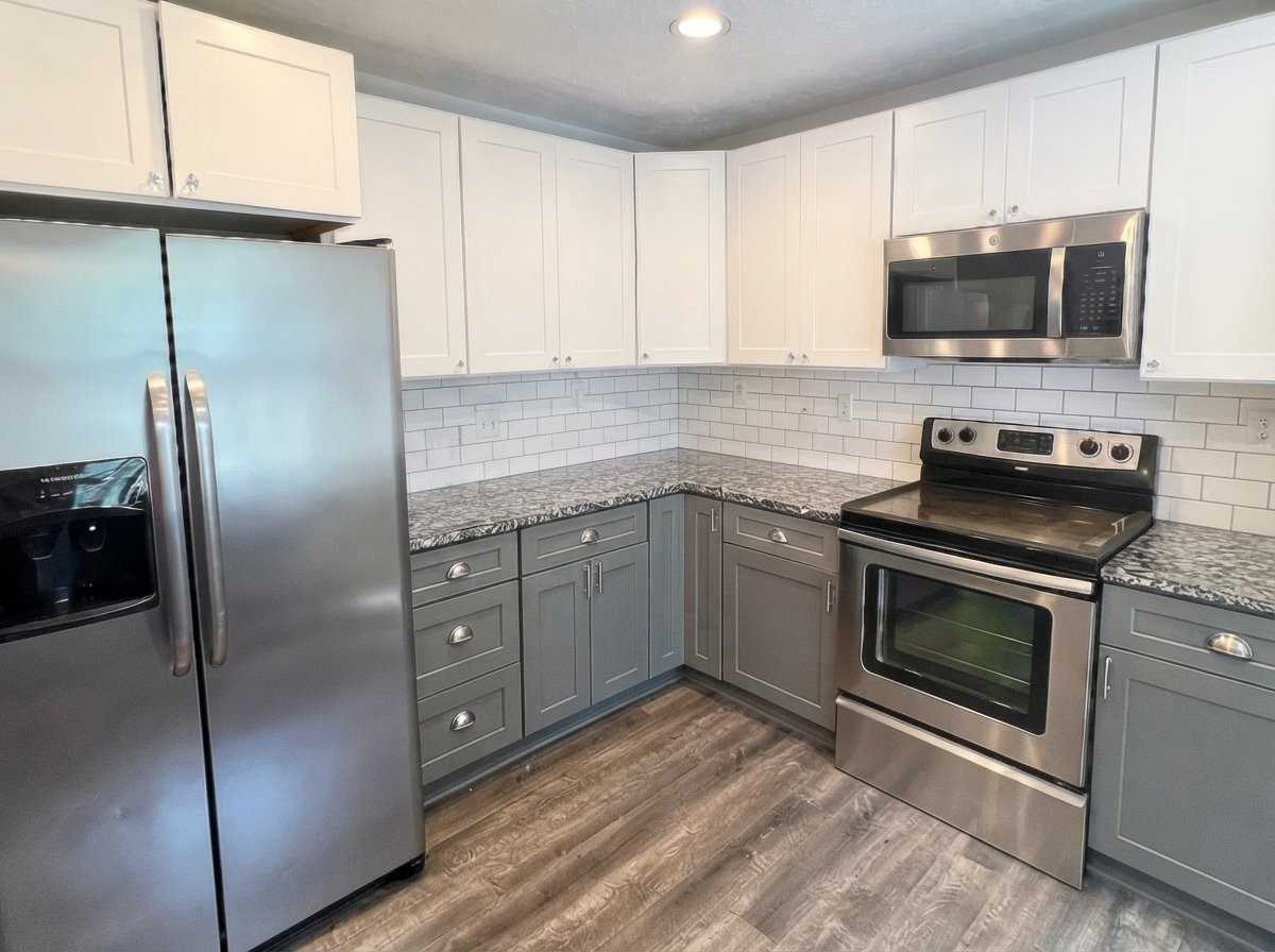 6703 Monty Ln - Photo 2 of 13