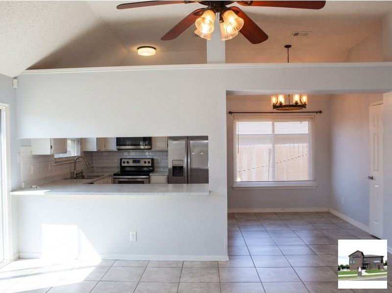 2702 Cactus Dr - Photo 4 of 31