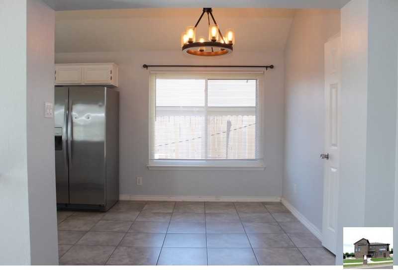 2702 Cactus Dr - Photo 5 of 31