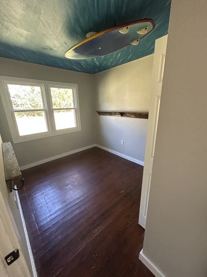 100 Howard Ln #NA - Photo 4 of 7