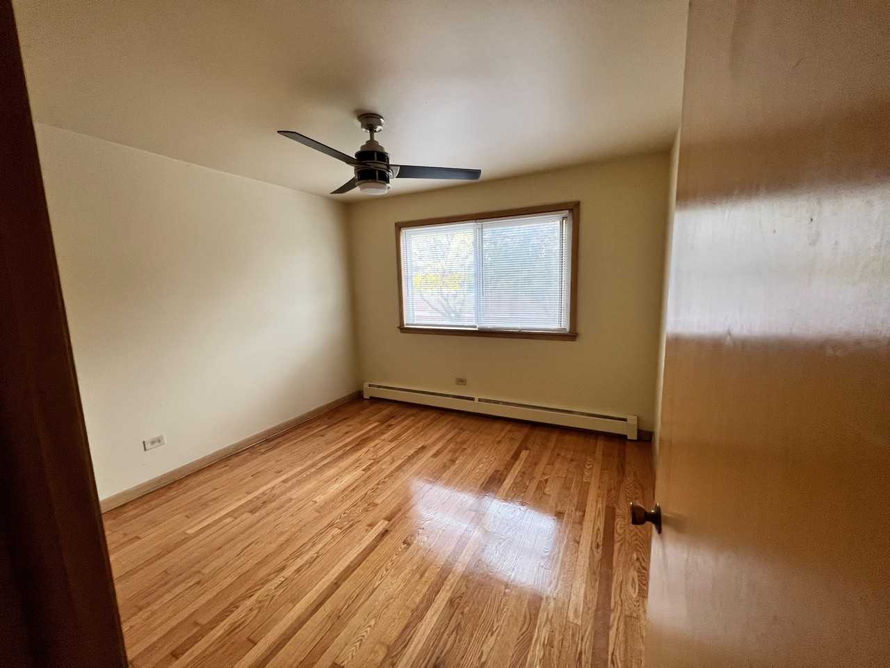9253 S State St #2N - Photo 6 of 6