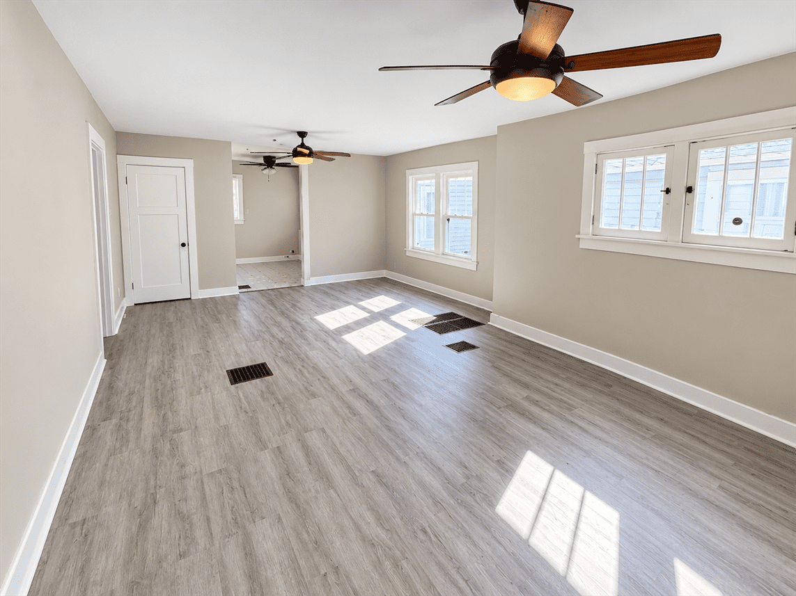 320 Huron Ave #NA - Photo 3 of 6