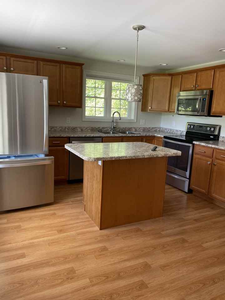 10 Hadiaris Ln #102 - Photo 4 of 12