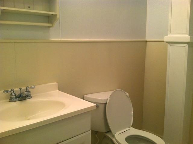 112 Main St #B - Photo 2 of 9
