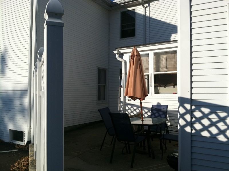 112 Main St #B - Photo 4 of 9
