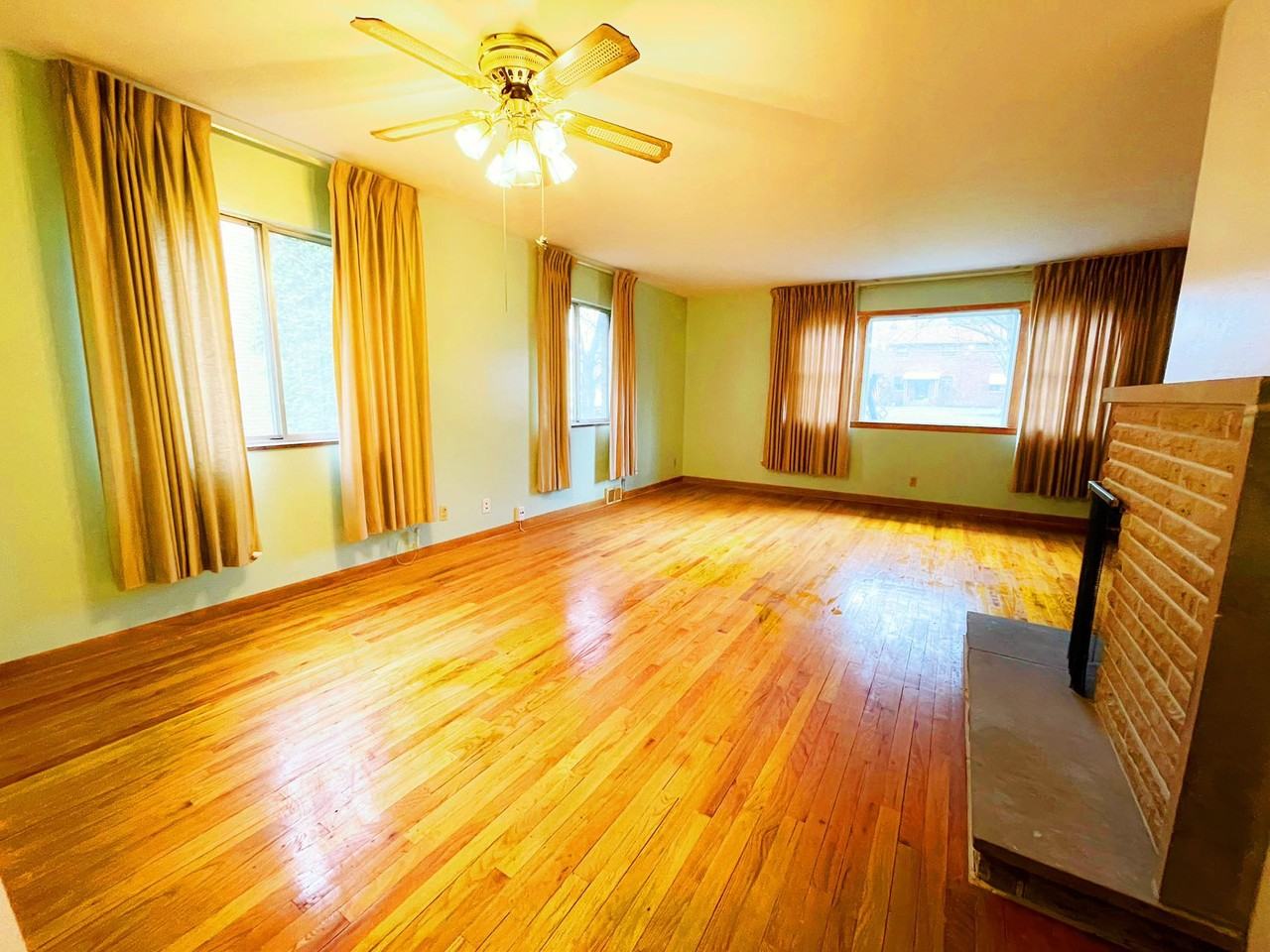 332 Kenridge Rd #1 - Photo 7 of 19