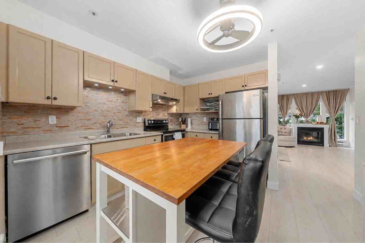 12188 Harris Rd - Photo 5 of 15