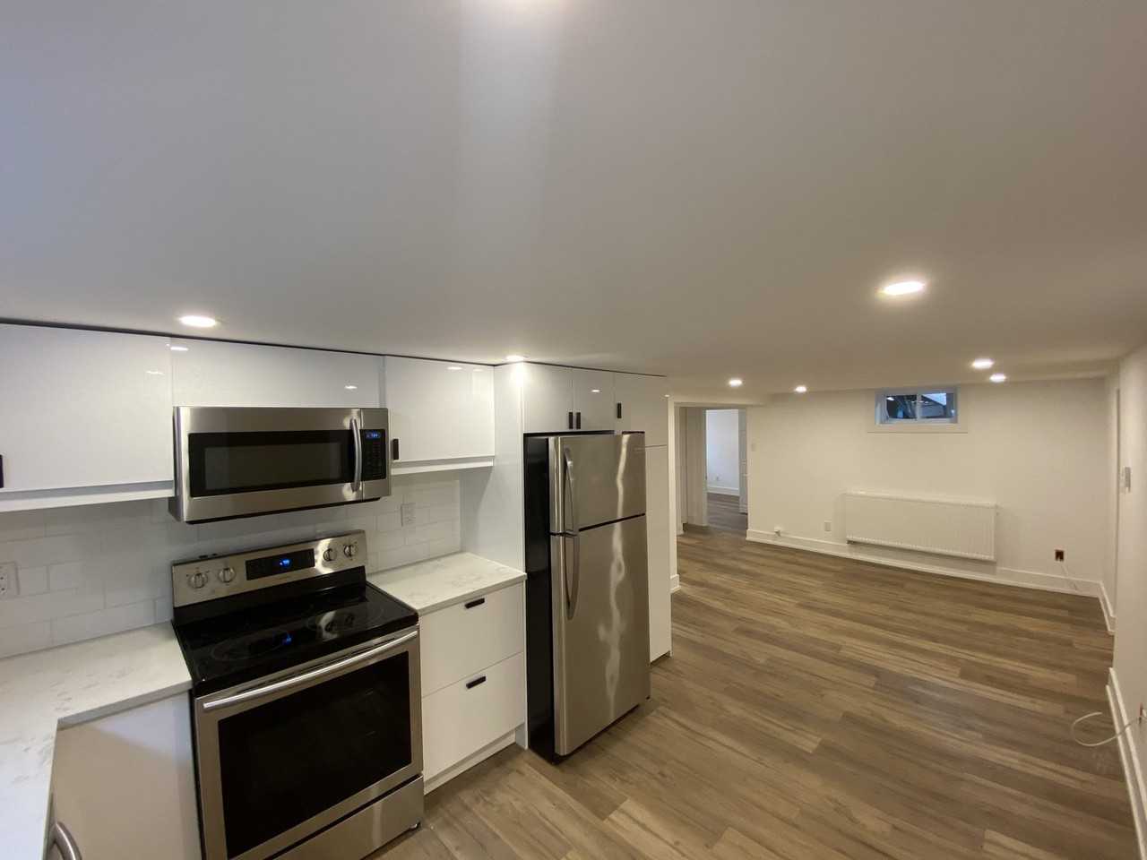 904 Innswood Dr - Photo 3 of 11