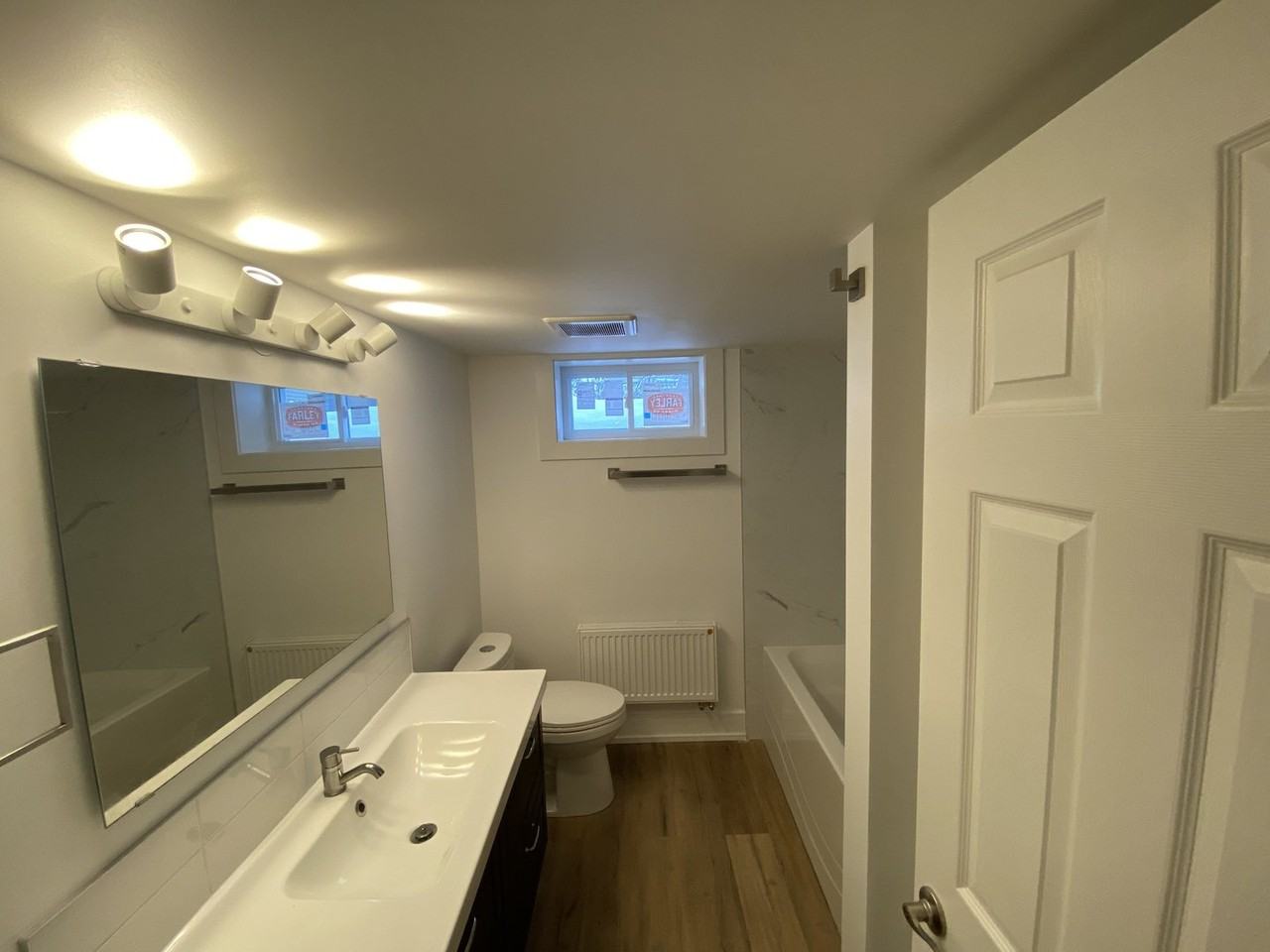 904 Innswood Dr - Photo 6 of 11