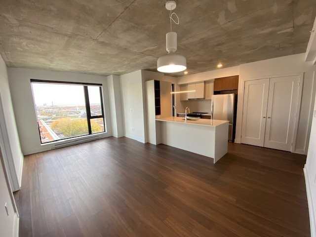 1050 Boul Décarie - Photo 5 of 13