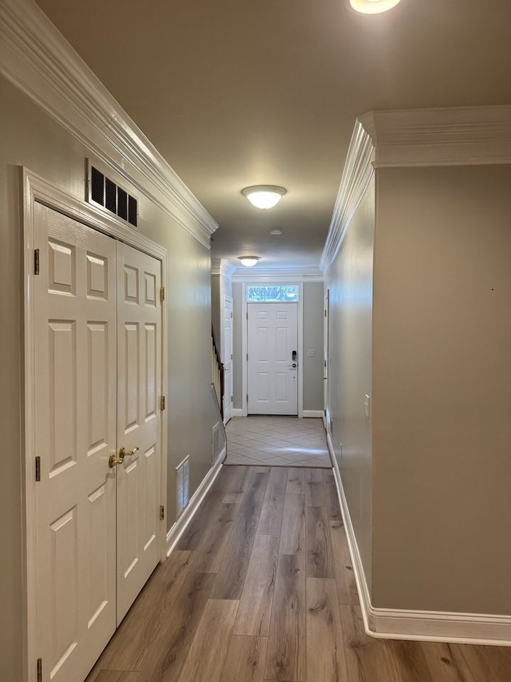 207 Cross Keys Pl #1 - Photo 3 of 30