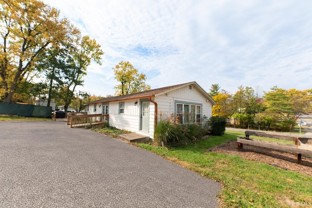 1240 E Miller Dr - Photo 1 of 1