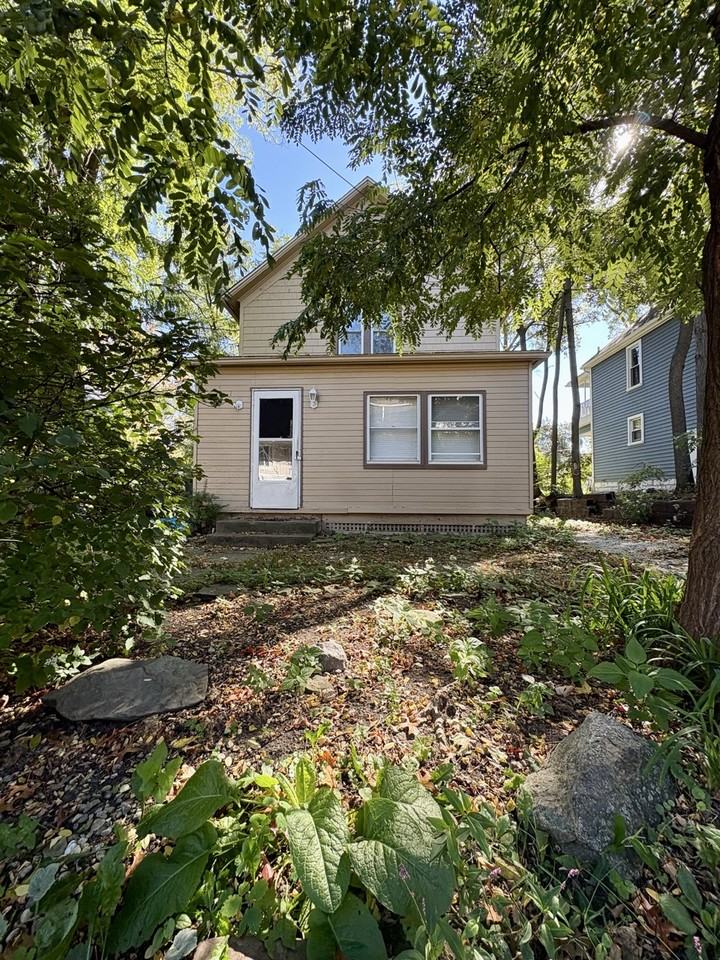67 Morningside Dr #1 - Photo 2 of 14
