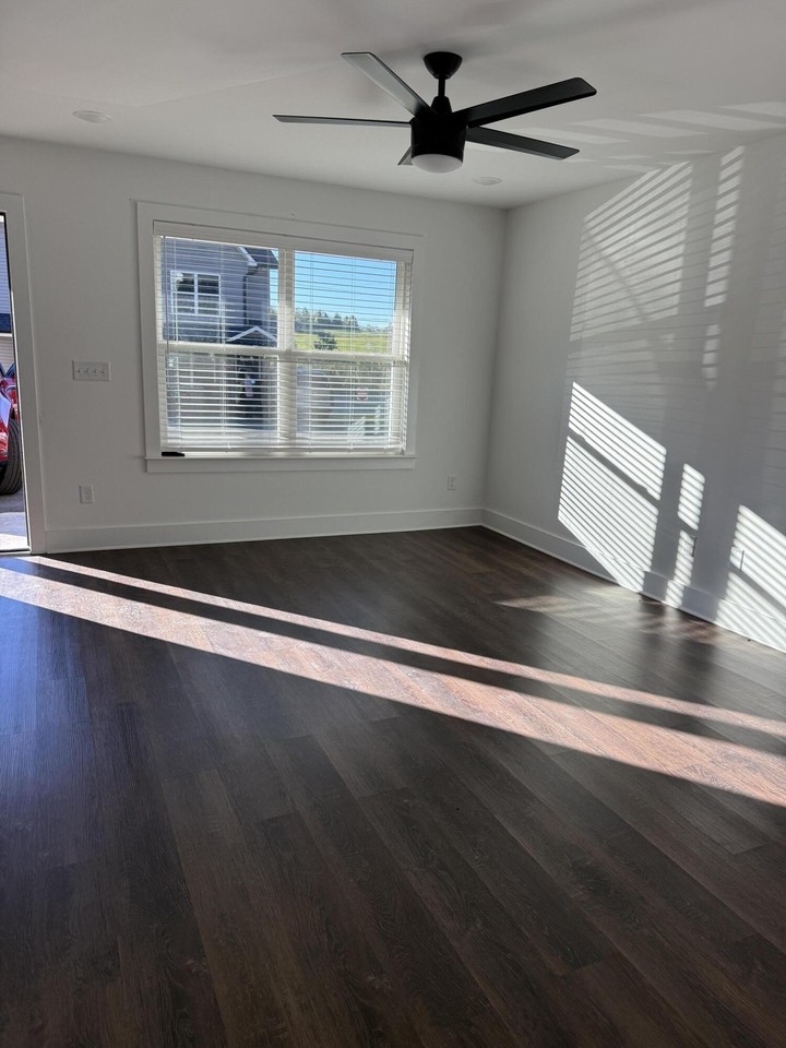 4544 N Highway 27 - Photo 2 of 8