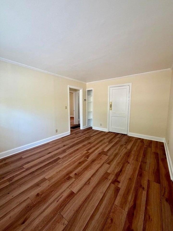 506 Hargraves Ave #A - Photo 3 of 16