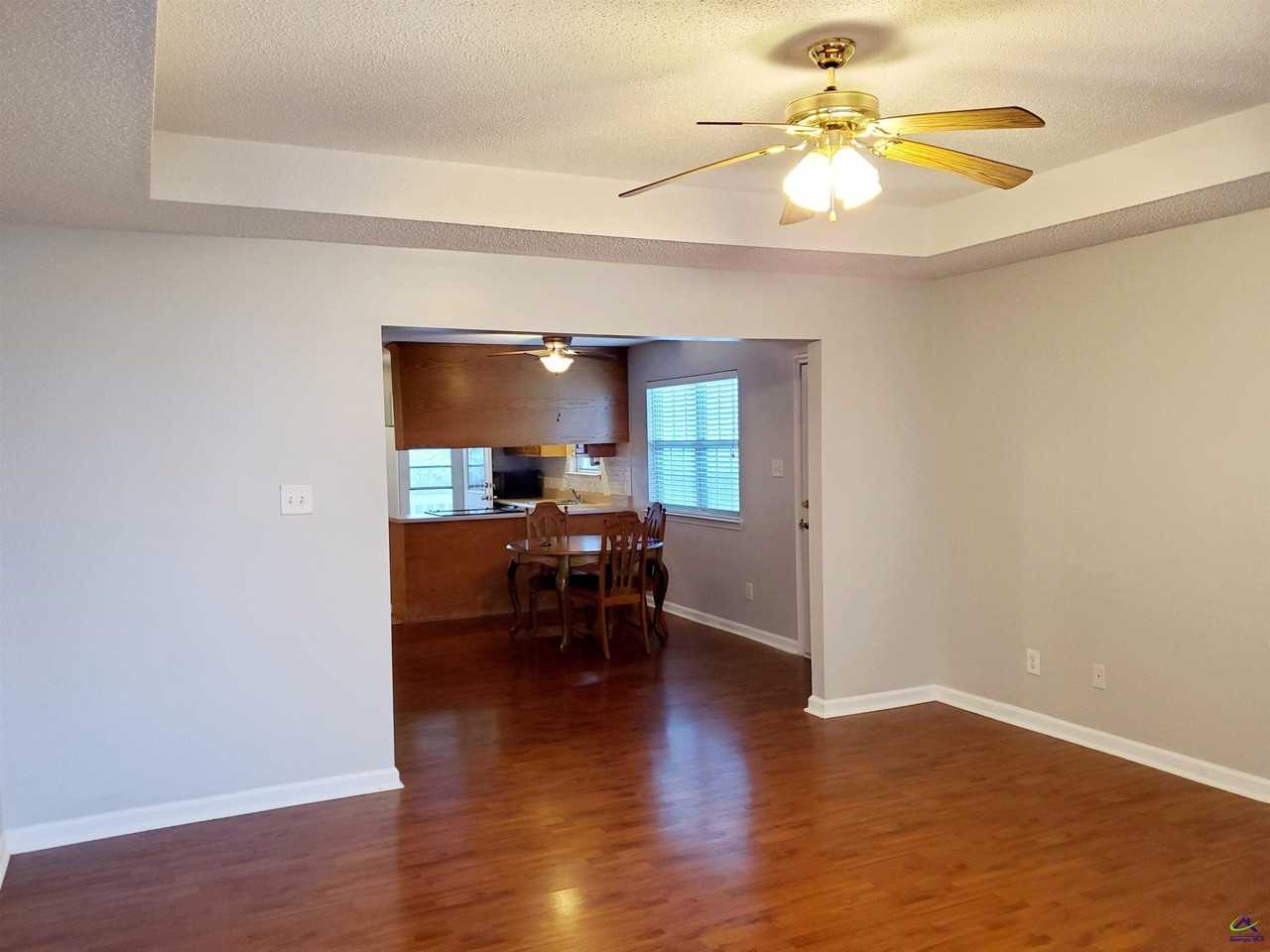 113 Kentshire Ln - Photo 4 of 24