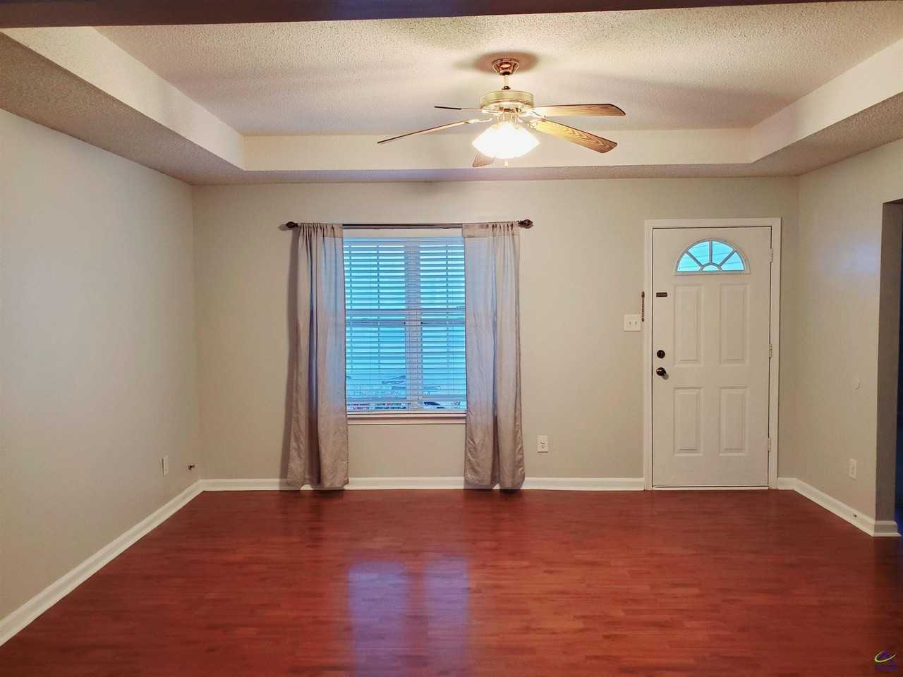 113 Kentshire Ln - Photo 6 of 24
