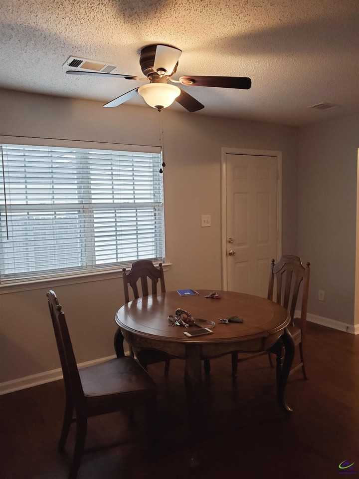 113 Kentshire Ln - Photo 7 of 24