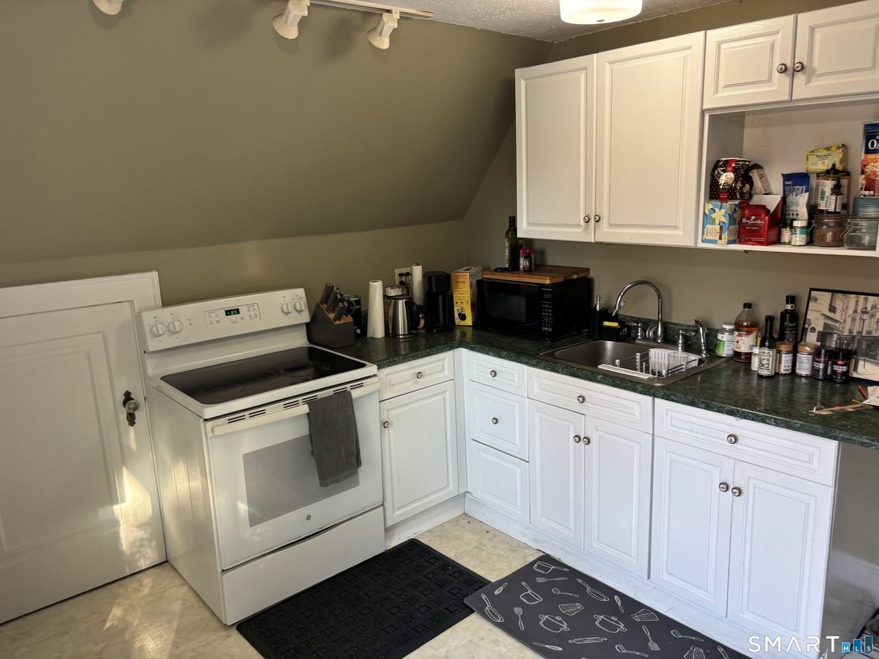 59A Wall St - Photo 2 of 11