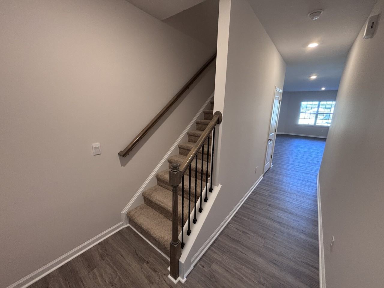 1911 Gracie Ln #1 - Photo 3 of 20