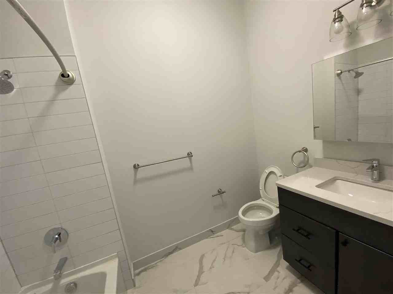 128 Kennedy Blvd #302 - Photo 5 of 8