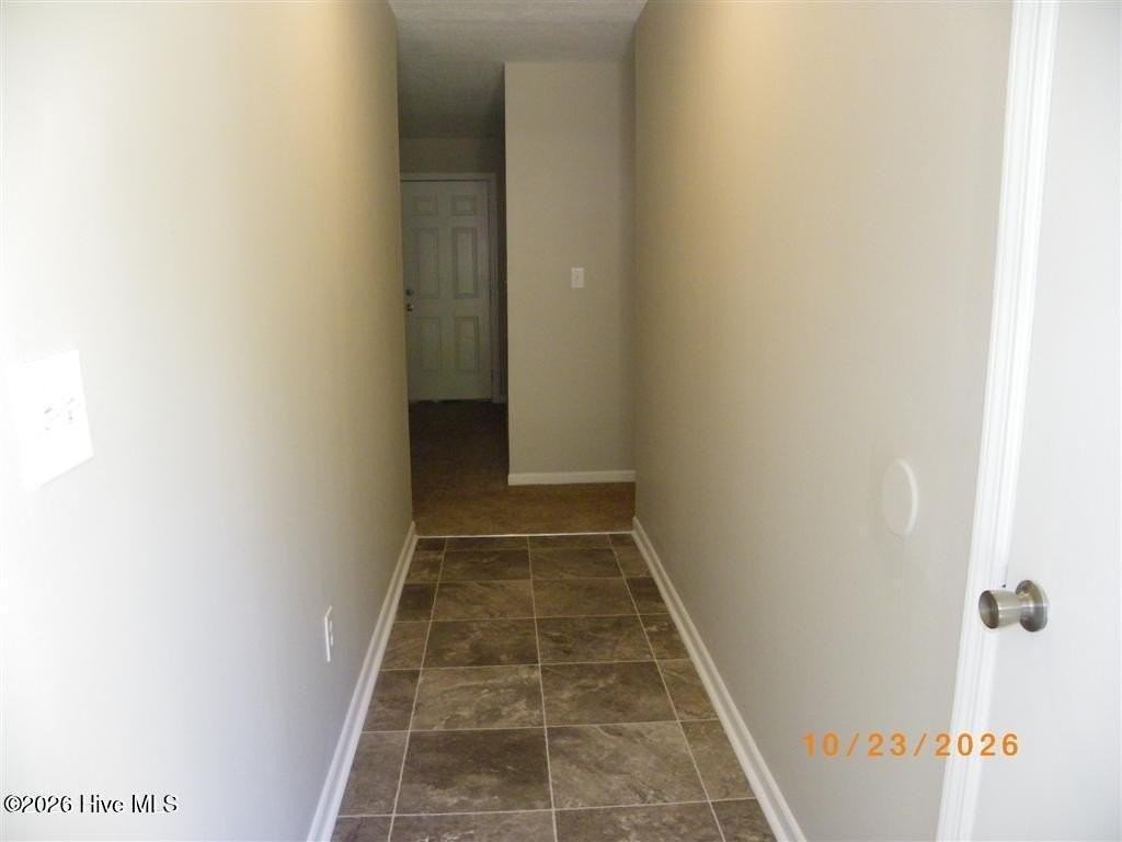 2501 Dewsbury Ct - Photo 2 of 13