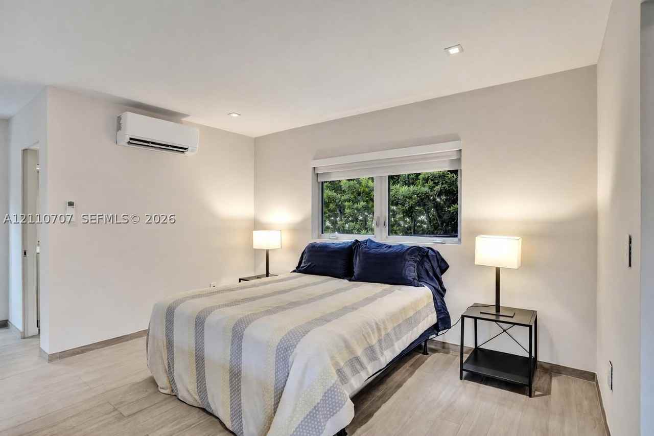 3151 Sheridan Ave #2 - Photo 3 of 20