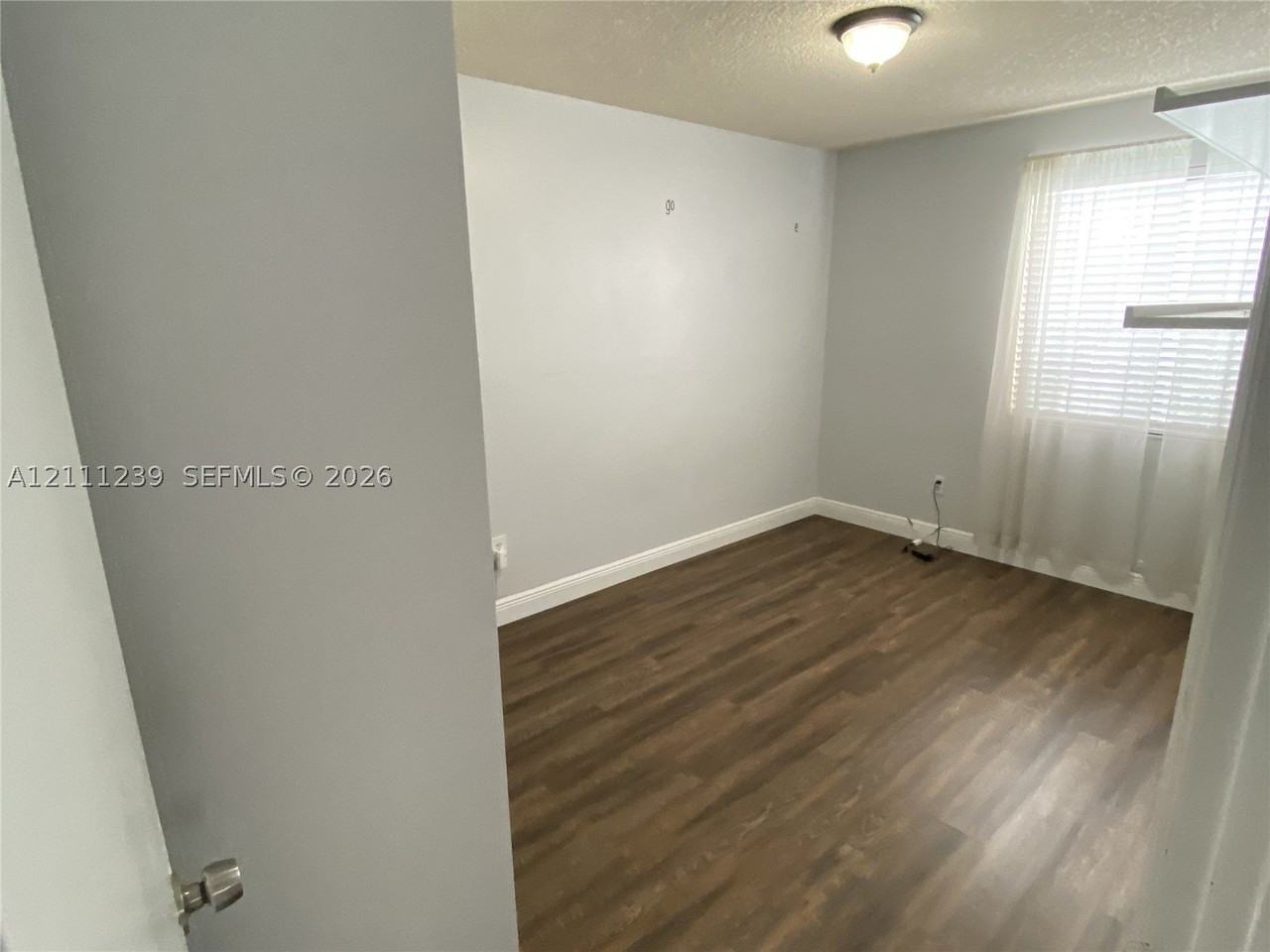 25130 Sw 124th Pl - Photo 4 of 9