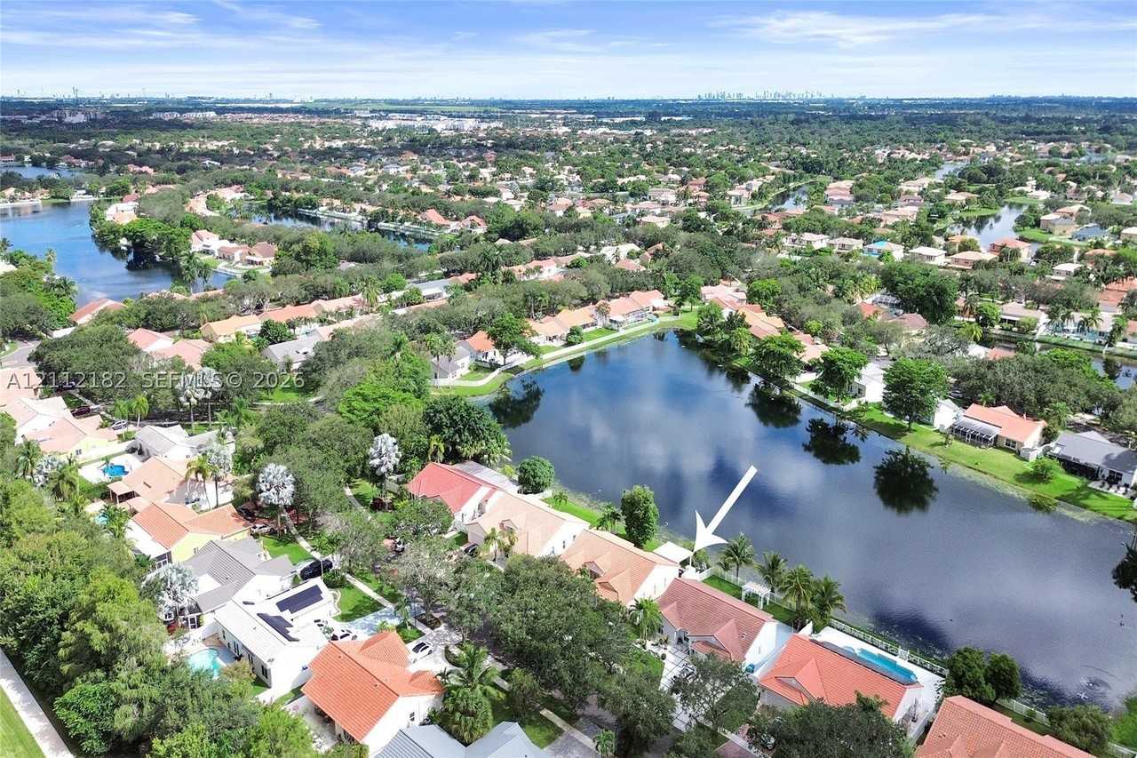 13430 Sw 17th Ct - Photo 2 of 50