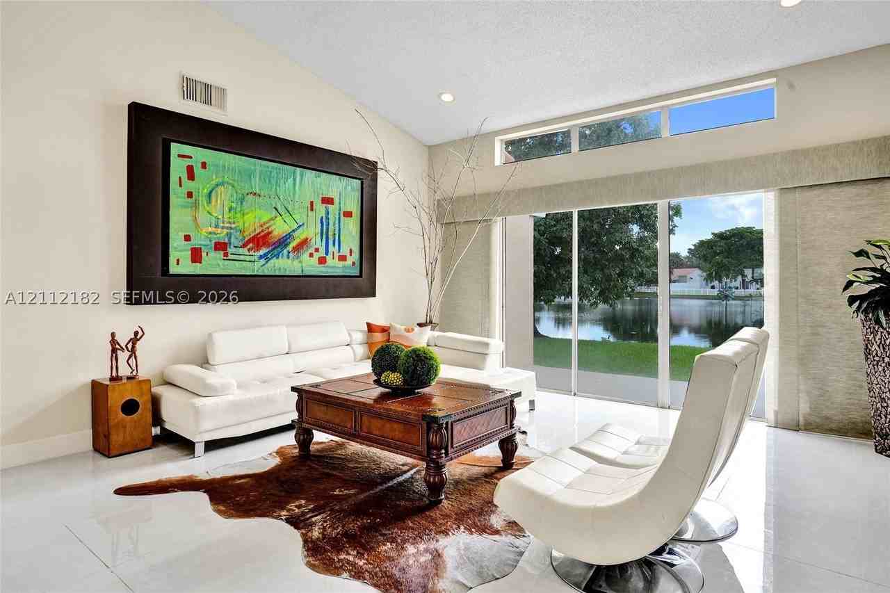 13430 Sw 17th Ct - Photo 5 of 50